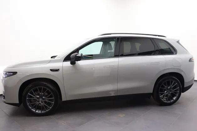 Leapmotor C10 EV AWD