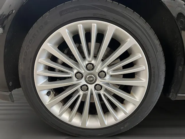 OPEL Astra 1.6 T eTEC Excellence