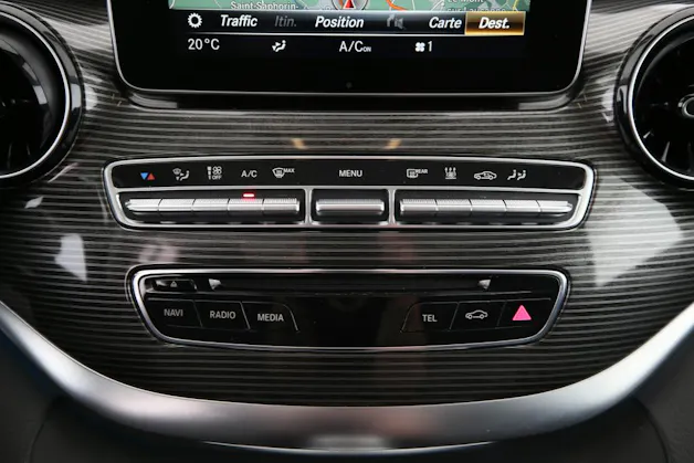 MERCEDES-BENZ V-Klasse V447 Van V 300 d Avantgarde lang 4matic