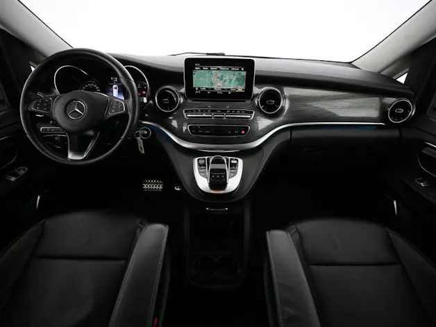 MERCEDES-BENZ V-Klasse V447 Van V 300 d Avantgarde lang 4matic