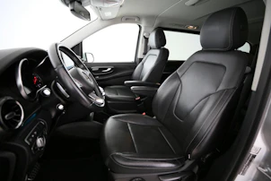 Fahrzeugbild MERCEDES-BENZ V-Klasse V447 Van V 300 d Avantgarde lang 4matic