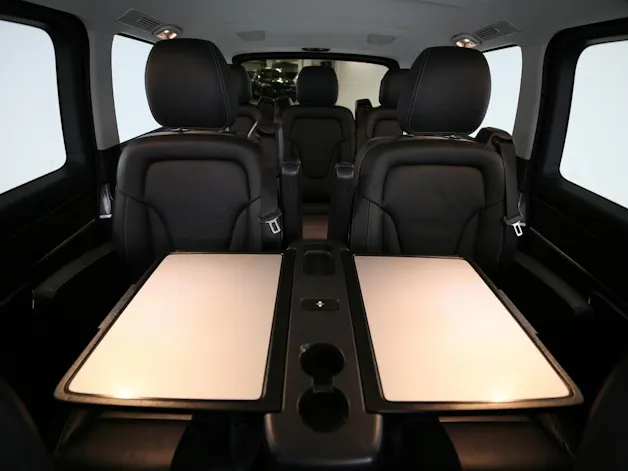 MERCEDES-BENZ V-Klasse V447 Van V 300 d Avantgarde lang 4matic