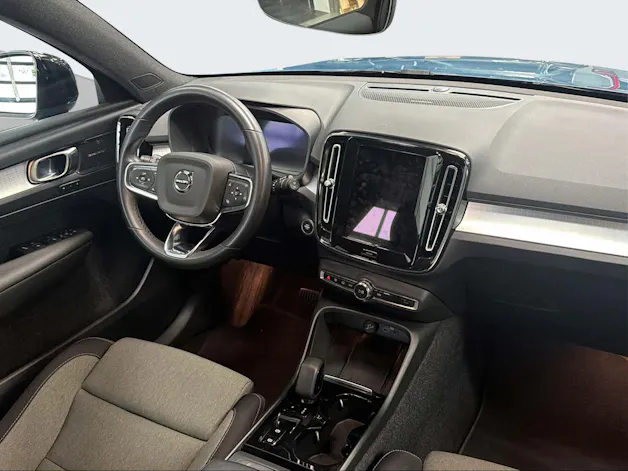 VOLVO XC40 2.0 B5 MH Plus Dark AWD