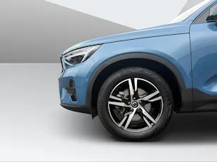 VOLVO XC40 2.0 B5 MH Plus Dark AWD