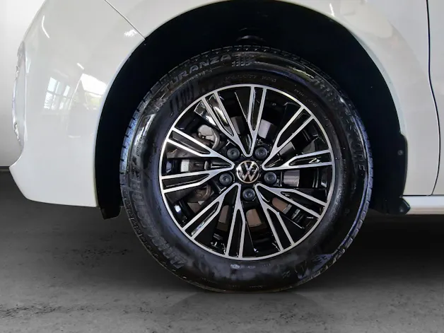 VW Multivan 2.0 TSI Liberty DSG