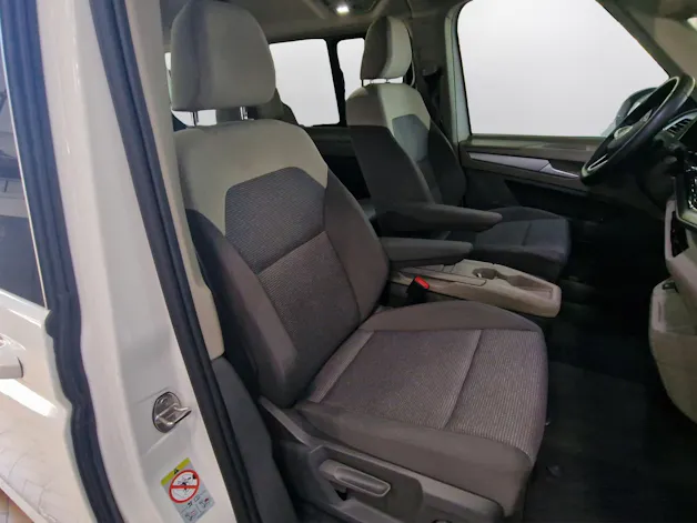 VW Multivan 2.0 TSI Liberty DSG