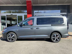 VW Caddy 1.5TSI DSG Kombi Maxi Premium Rollstuhltransport 5+1 Sitze