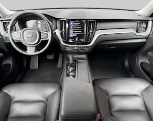 VOLVO XC60 2.0 B4 MH Momentum AWD