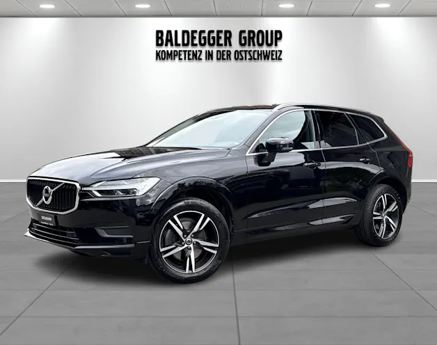 VOLVO XC60 2.0 B4 MH Momentum AWD