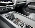 VOLVO XC60 2.0 B4 MH Momentum AWD