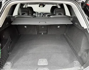 VOLVO XC60 2.0 B4 MH Momentum AWD