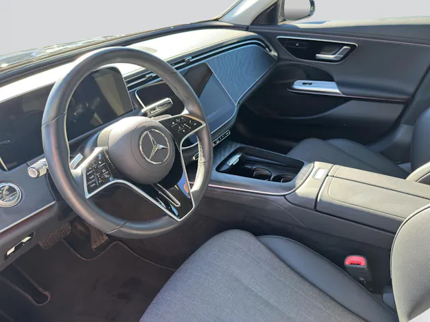MERCEDES-BENZ E 200 9G-Tronic Exclusive Advanced