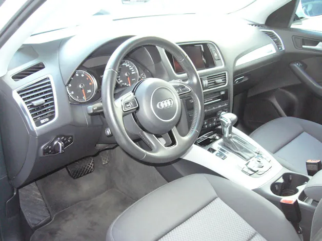 AUDI Q5 2.0 TFSI quattro tiptronic