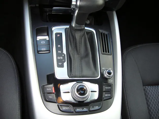AUDI Q5 2.0 TFSI quattro tiptronic