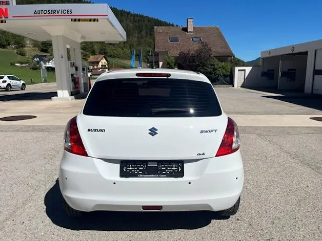 Suzuki Swift 1.2i 16V PizSulai 4x4