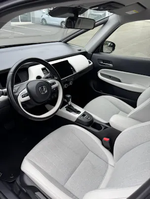 HONDA Jazz 1.5i-MMD Executive E-CVT