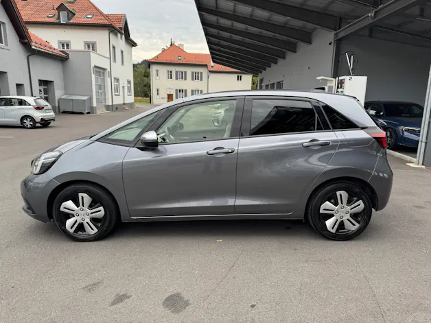 HONDA Jazz 1.5i-MMD Executive E-CVT