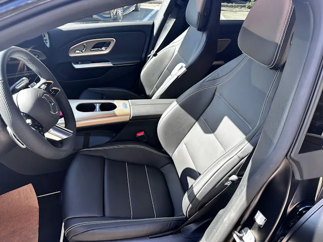 MERCEDES-BENZ CLA 350 EQ 4matic Shooting Brake