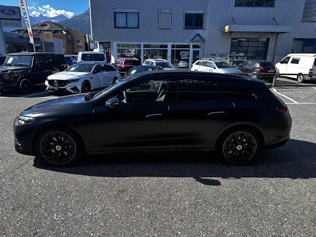 MERCEDES-BENZ CLA 350 EQ 4matic Shooting Brake