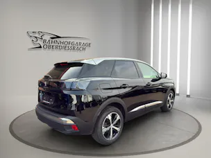 PEUGEOT 3008 1.2 PureTech Allure Pack EAT8