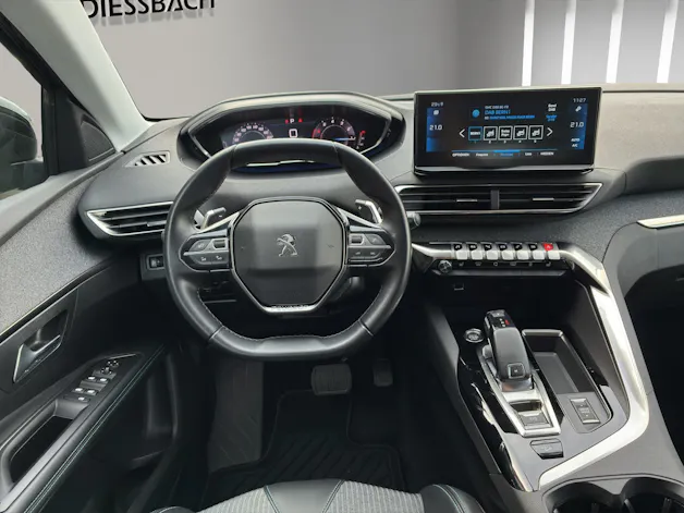 PEUGEOT 3008 1.2 PureTech Allure Pack EAT8