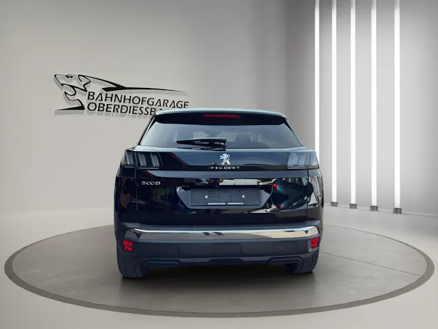 PEUGEOT 3008 1.2 PureTech Allure Pack EAT8