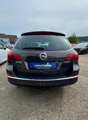 OPEL Astra SportsTourer 1.4i 16V Turbo Cosmo