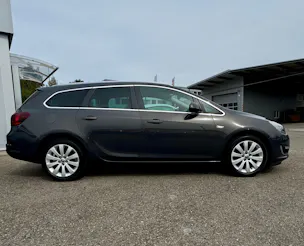 OPEL Astra SportsTourer 1.4i 16V Turbo Cosmo