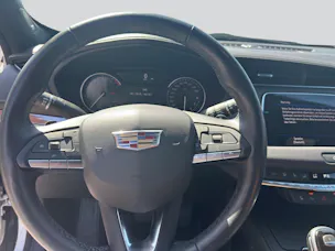 CADILLAC XT4 350T 2.0 Luxury AWD Automat