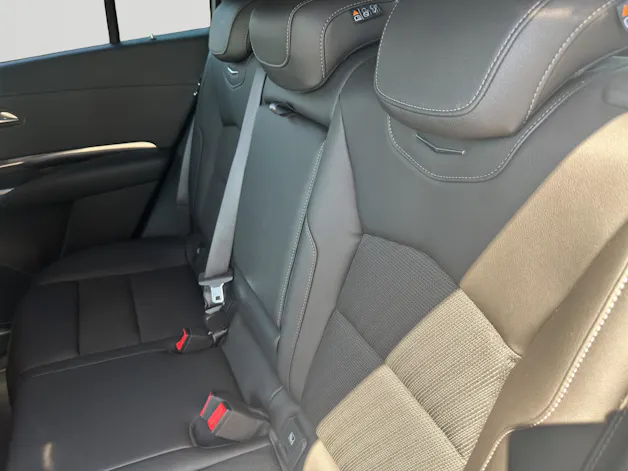 CADILLAC XT4 350T 2.0 Luxury AWD Automat