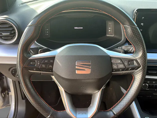 SEAT Arona 1.5 TSI FR DSG