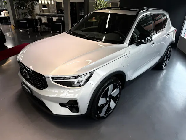 VOLVO XC40 T4 PHEV Ultimate Bright DCT