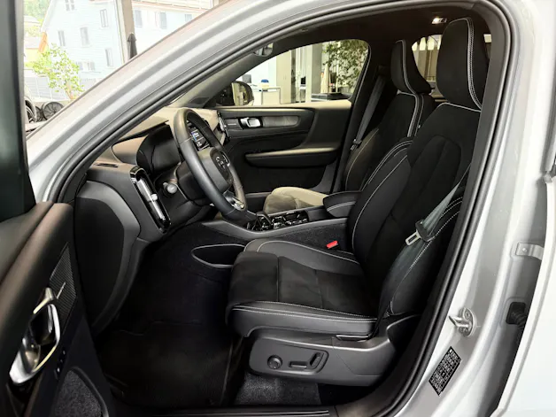 VOLVO XC40 T4 PHEV Ultimate Bright DCT