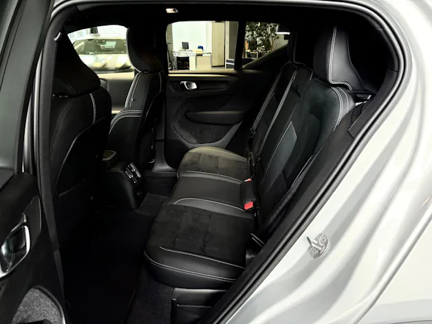 VOLVO XC40 T4 PHEV Ultimate Bright DCT