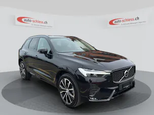 VOLVO XC60 B5 Benzin Mild Hybrid AWD Plus Dark Geartronic