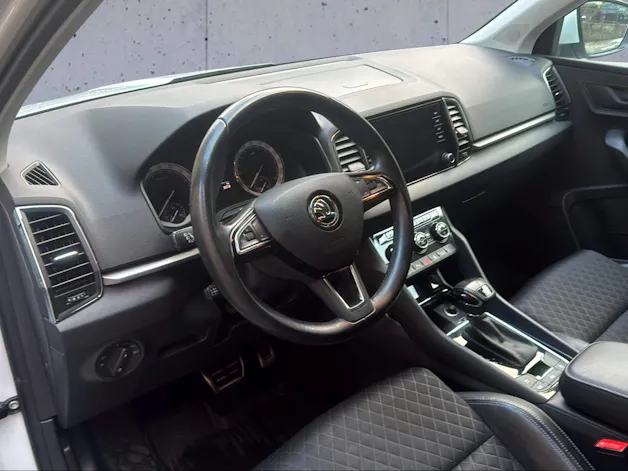 SKODA Karoq 1.6 TDI CR Smile