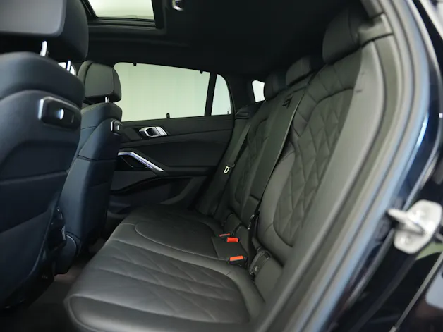 BMW X6 xDrive 48V 40d M Sport Steptronic *Integral Lenkung* *AHK* *Iconic Glow*