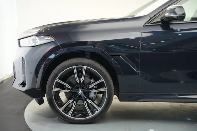BMW X6 xDrive 48V 40d M Sport Steptronic *Integral Lenkung* *AHK* *Iconic Glow*