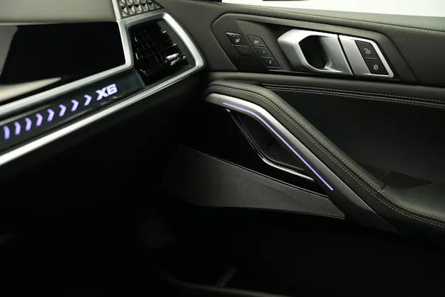 BMW X6 xDrive 48V 40d M Sport Steptronic *Integral Lenkung* *AHK* *Iconic Glow*