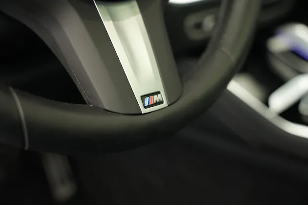 BMW X6 xDrive 48V 40d M Sport Steptronic *Integral Lenkung* *AHK* *Iconic Glow*