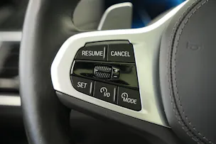 BMW X6 xDrive 48V 40d M Sport Steptronic *Integral Lenkung* *AHK* *Iconic Glow*