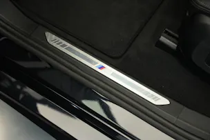 BMW X6 xDrive 48V 40d M Sport Steptronic *Integral Lenkung* *AHK* *Iconic Glow*