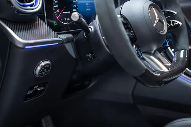 MERCEDES-BENZ GLC 43 AMG Executive Edition 4matic Coupé / Panorama-Glasdach / HeadUp / Performance-Sitze