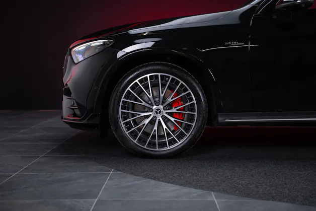 MERCEDES-BENZ GLC 43 AMG Executive Edition 4matic Coupé / Panorama-Glasdach / HeadUp / Performance-Sitze