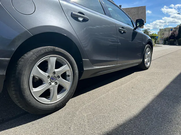 VOLVO V40 Cross Country T4 2.0 AWD Momentum Geartronic
