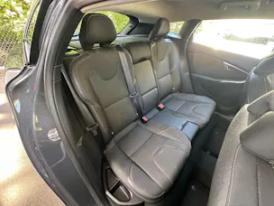VOLVO V40 Cross Country T4 2.0 AWD Momentum Geartronic