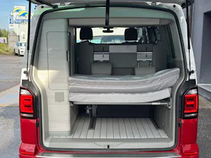 VW T6 California 2.0 TDI Ocean RED DSG