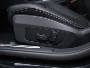 BMW M135i xDrive *Werksgarantie*Harman/Kardon*360° Kamera*