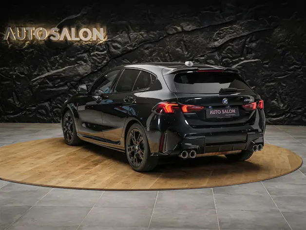 BMW M135i xDrive *Werksgarantie*Harman/Kardon*360° Kamera*