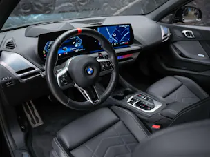 BMW M135i xDrive *Werksgarantie*Harman/Kardon*360° Kamera*